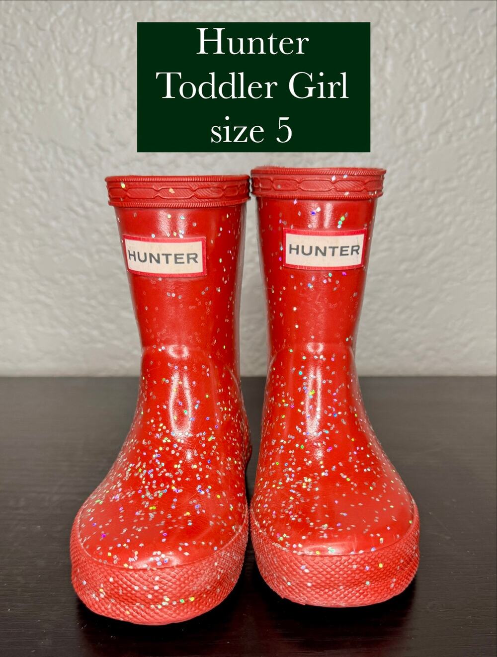HUNTER RED GLITTER RAIN BOOTS SIZE 4